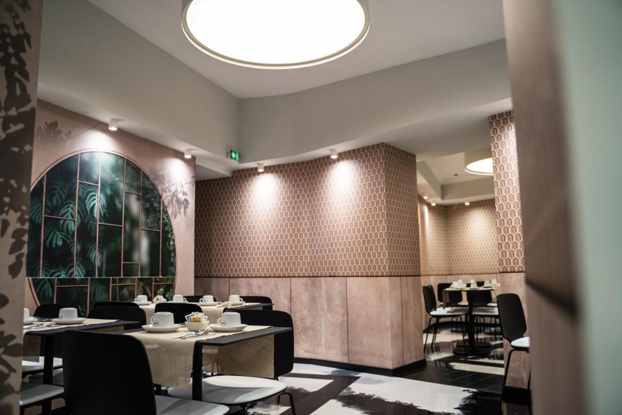 Univers 4* Nizza